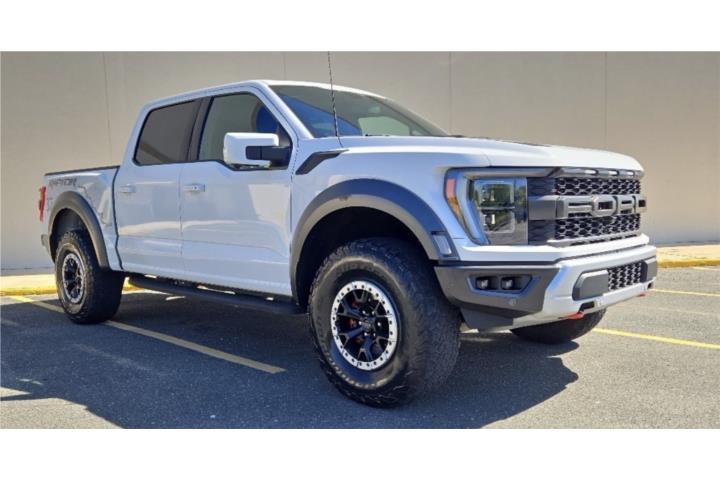 Ford F-150 RAPTOR