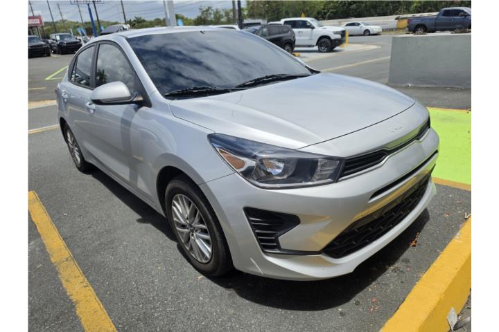 LX SEDAN SILVER 36K MILLAS DESDE 299!