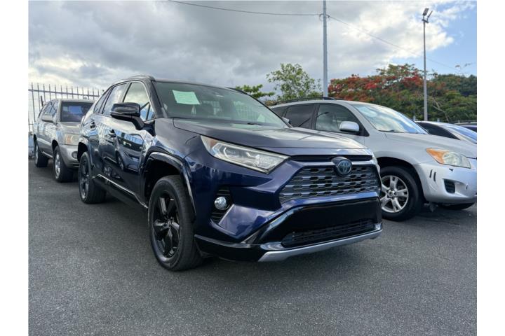 Toyota RAV4 XSE Hybrid