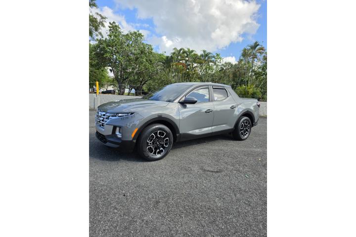 Hyundai Santa Cruz SE 2022 $23,995