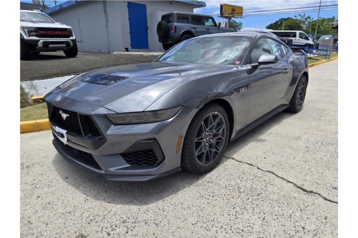 Ford Mustang 2026 GT CarbonizesGray