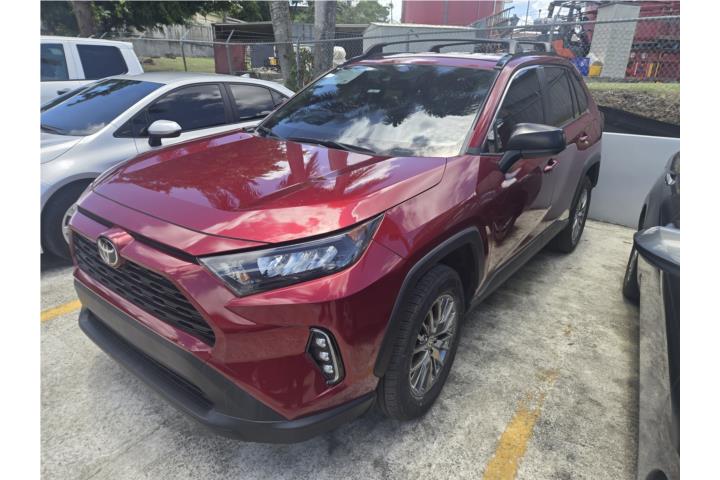 TOYOTA RAV4 LE 2021