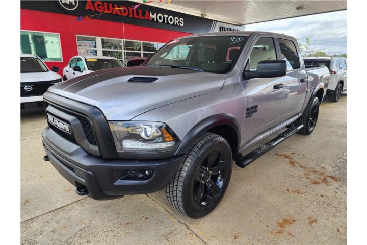Ram 1500 Classic Warlock 2024 33k millas