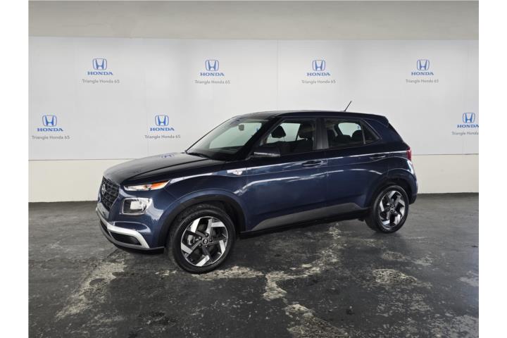 Hyundai Venue SE | 9,810 millas