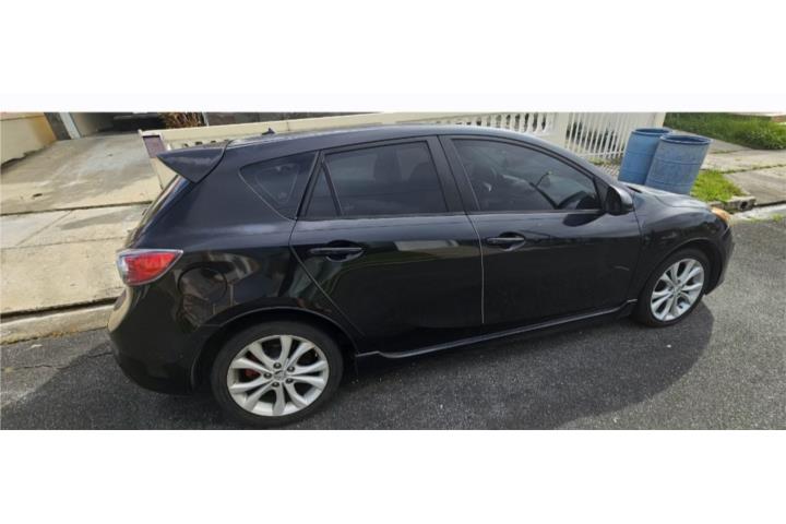 Mazda 3 2011.