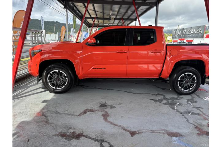 TOYOTA TACOMA TRD SPOPRT 2024 / LIKE NEW