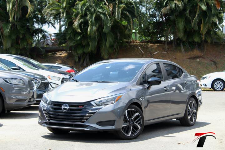 NISSAN VERSA SR 2023
