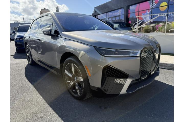 BMW iX xDrive50 2024 SOLO 22 MIL MILLAS