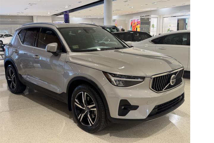 2023 VOLVO XC 40 FULL GASOLINE