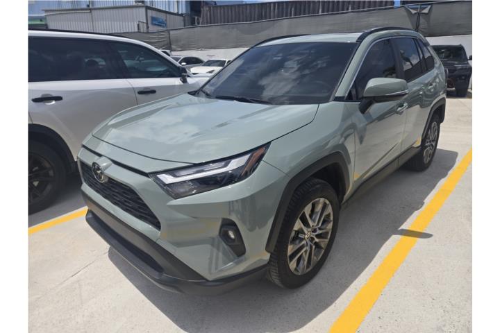 RAV4 XLE PREMIUM 2025