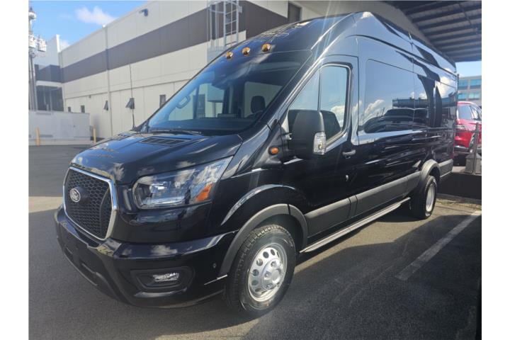 FORD TRANSIT HR 15 PASAJEROS 79495