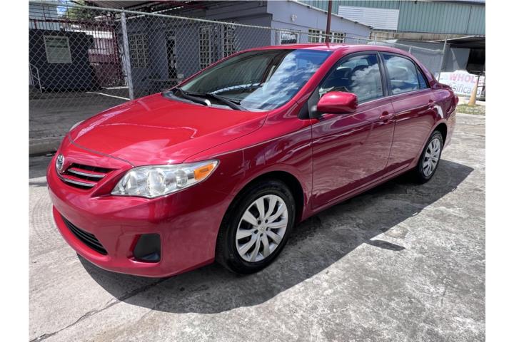 Toyota Corolla LE 2013
