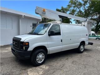 Van Canasto Ford E-350 2008 Versalift, Ford Puerto Rico
