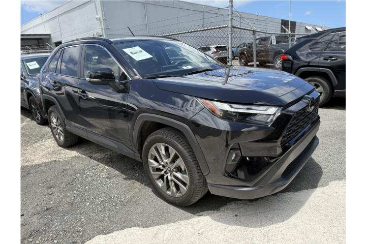 RAV 4 XLE PREMIUM EXELENTES CONDICIONES !!