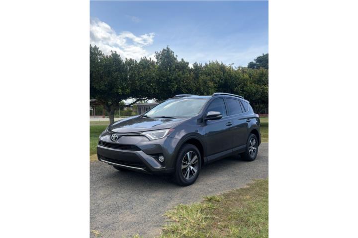 TOYOTA RAV4 XLE 2016
