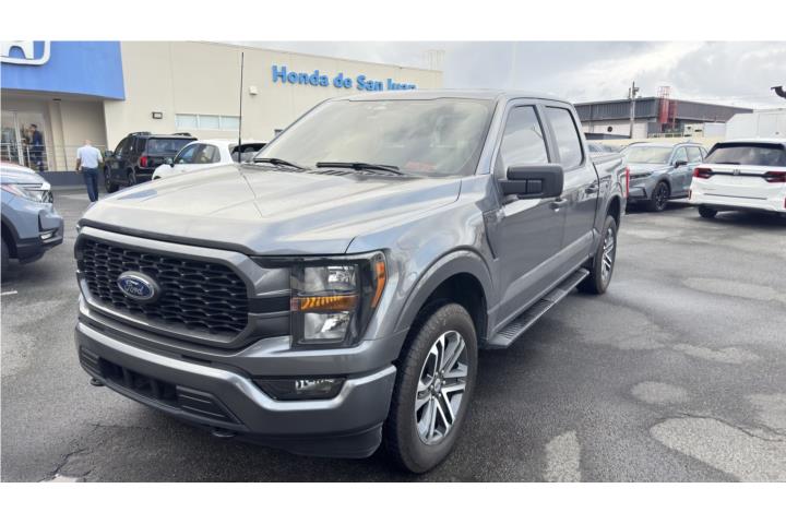 FORD F150 STX 4X4 2023 / 7,949 MILLAS