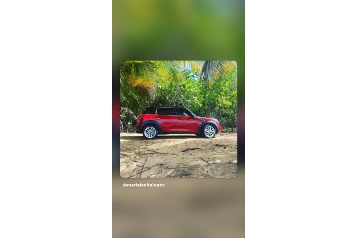 Mini Cooper Countryman 2015 Roja hermosa