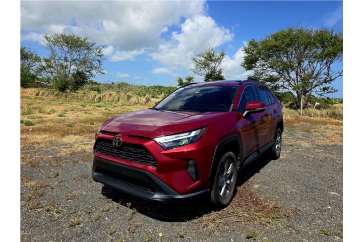 Toyota Rav 4 XLE 2024 Como Nuevo