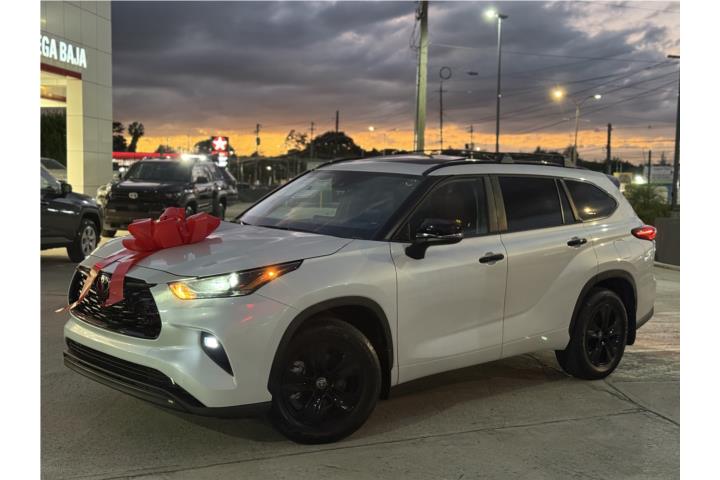 TOYOTA HIGHLANDER XSE AWD 2026