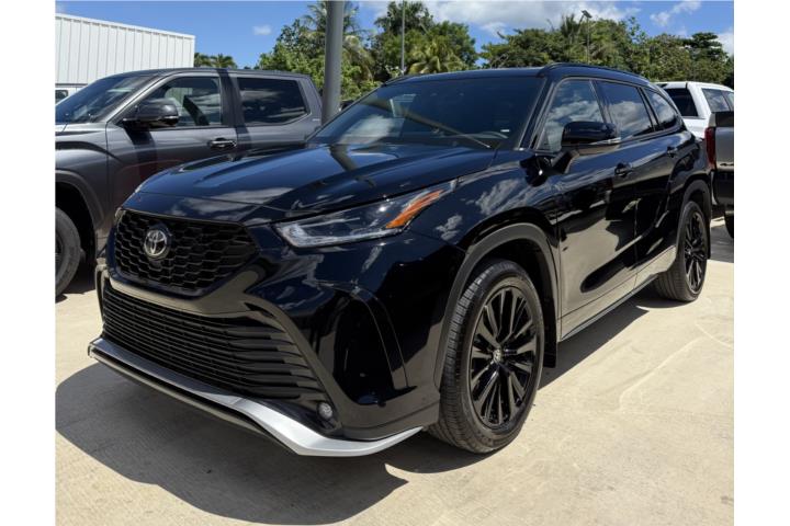 TOYOTA HIGHLANDER XSE AWD 2026