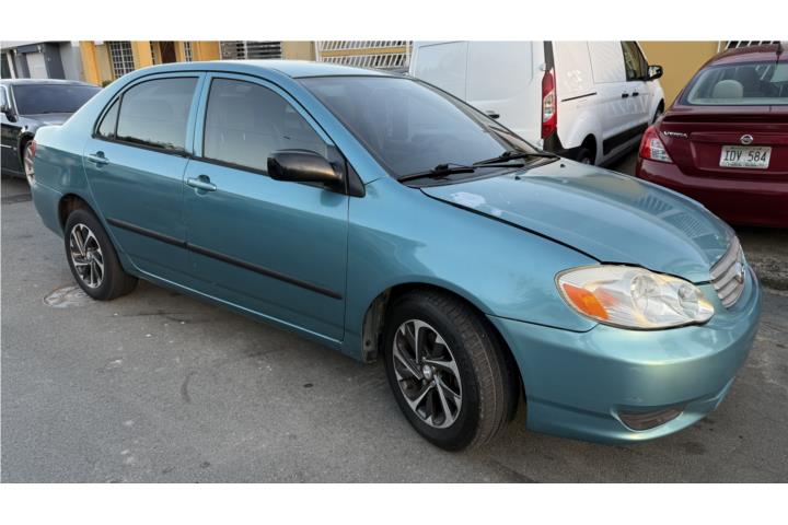 FX35 Toyota Corolla 2005 Automatica Millas 16900 San Juan - Río Piedras