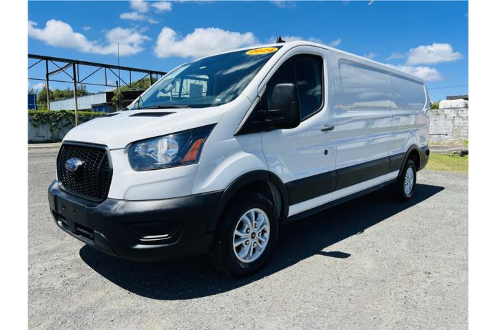 2024 Ford Transit T-250