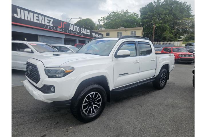 TOYOTA TACOMA TRD SPORT 2020