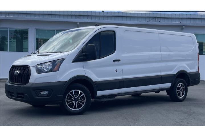 Ford Transit 250T 2023