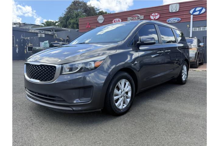 Kia Sedona LX 2018