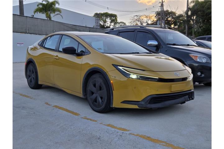 Toyota Prius 2023