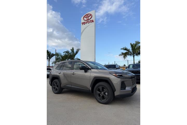 Toyota Rav4 LE 2026