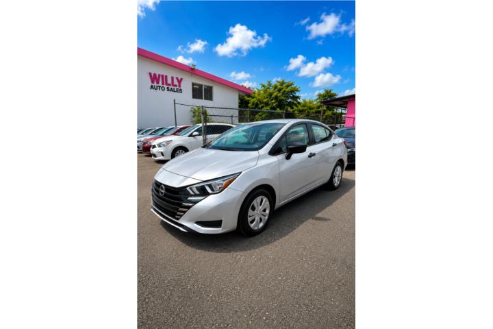 NISSAN VERSA SV 2024