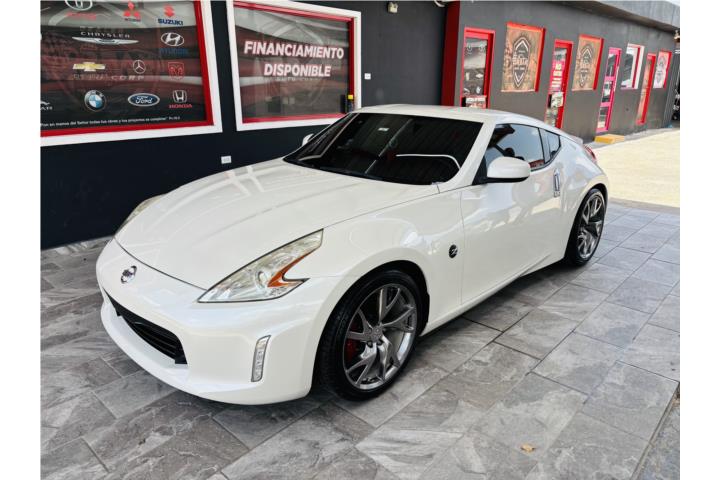 Nissan 370 Z Touring Sport Package