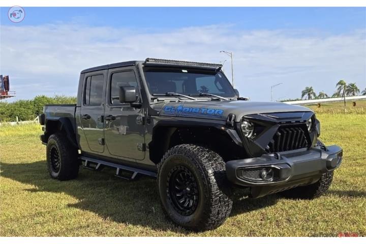 2020 Jeep Gladiator Sport