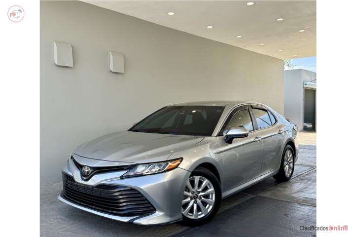 2018 Toyota Camry Precio Especial $15,995