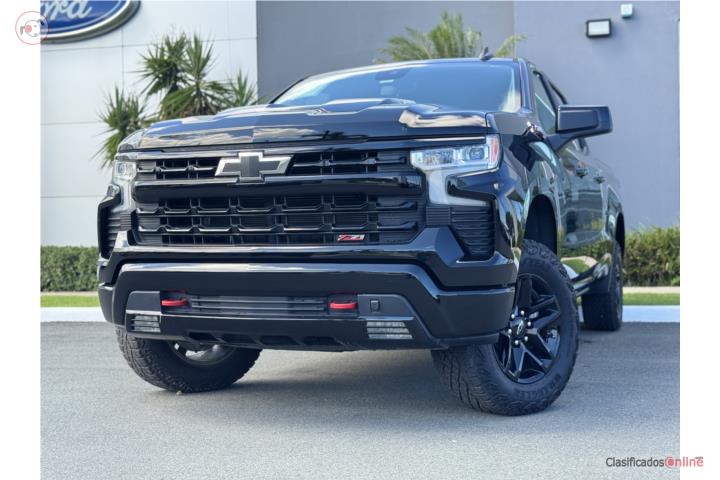 CHEVROLET SILVERADO 2024