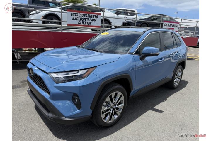 TOYOTA RAV4 XLE PREMIUM/PIEL/SUNROOF