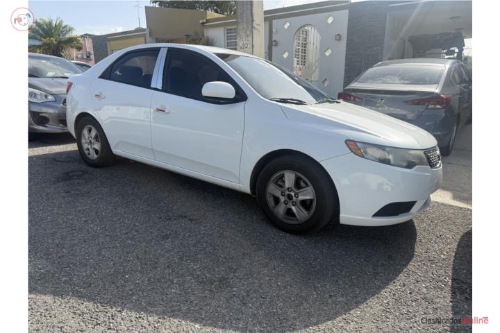 Kia Forte 2013 Aut aire marbete