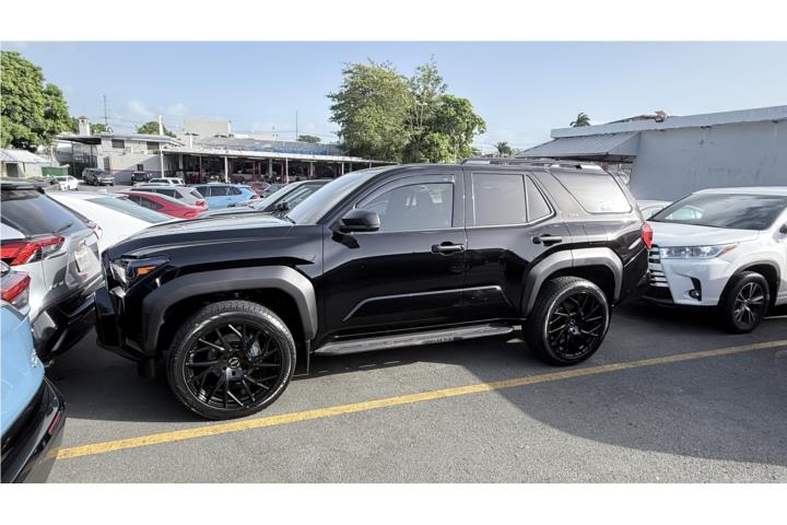 Toyota 4Runner SR5 4x2