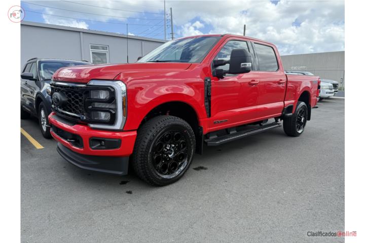 Ford F-250 XLT FX4 6.7L Turbo Diesel 2026
