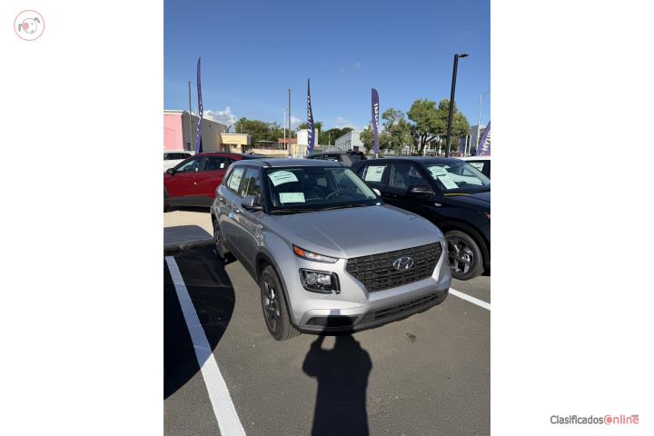 Hyundai Venue SE 2026 / $22,995 / OFERTA