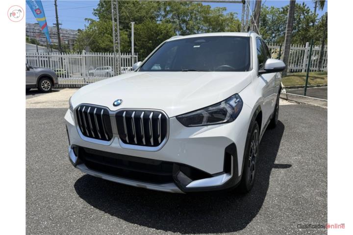 2024 BMW X1 xDrive Solo 8,046 millas!