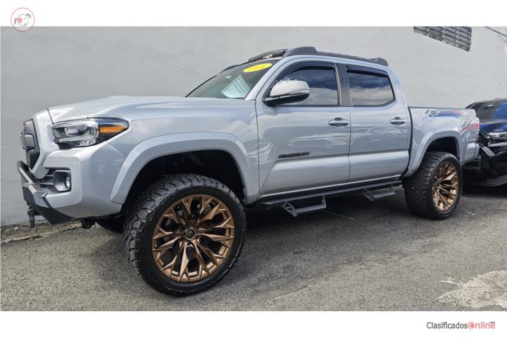 TOYOTA TACOMA 2021