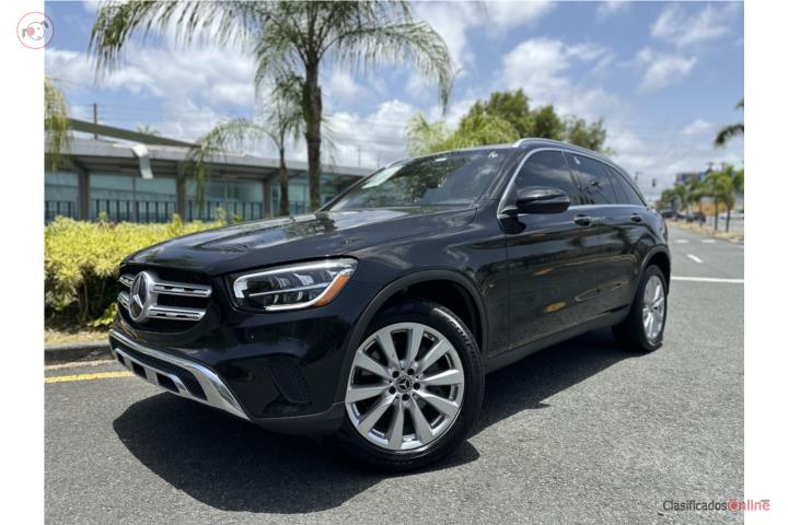 2020 GLC-300 PRECIOSA SOLO 66K MILLAS