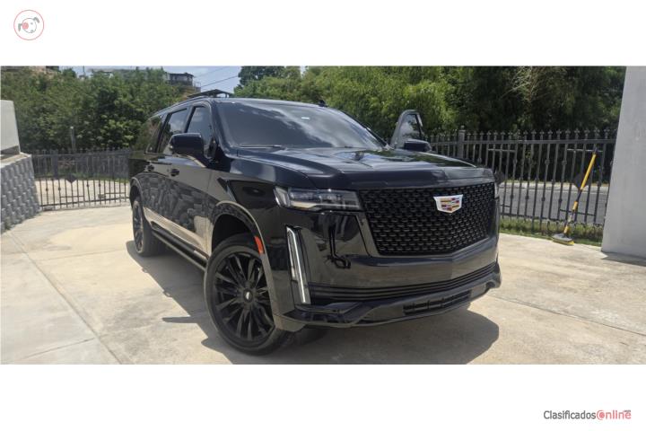 Cadillac Escalade ESV 600 2024 poco millaje