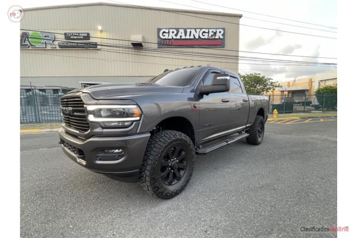 2023 RAM 2500 LARAMIE 4X4 SOLO 20,777 MILLAS