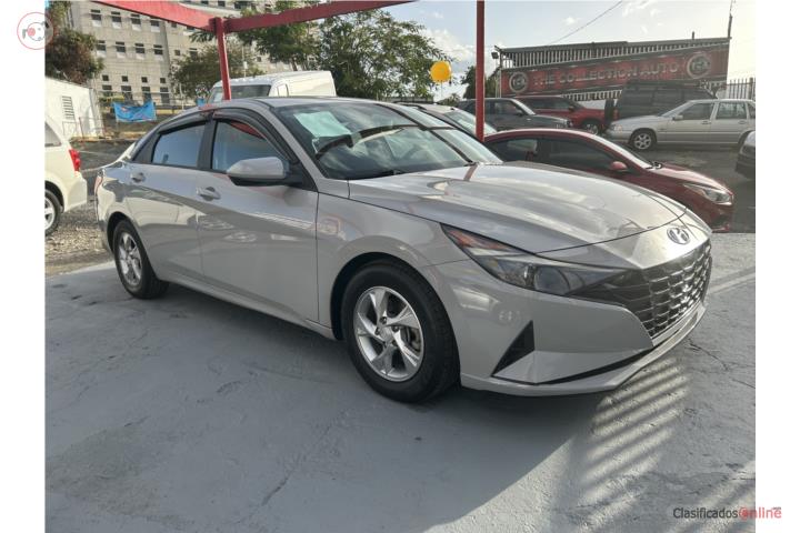 Hyundai Elantra 2021 (Opción crédito afectado