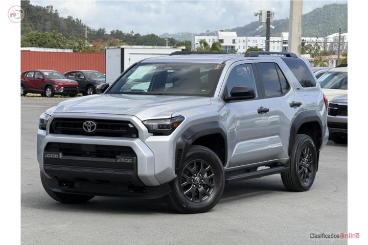TOYOTA 4RUNNER SR5 2025