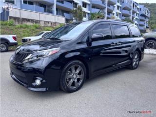2017 TOYOTA SIENNA SE, Toyota Puerto Rico