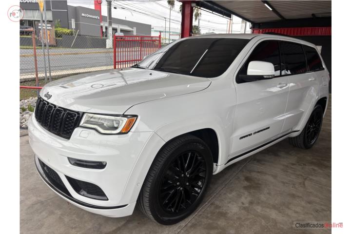 Summit 2018 $22,995 un solo dueño